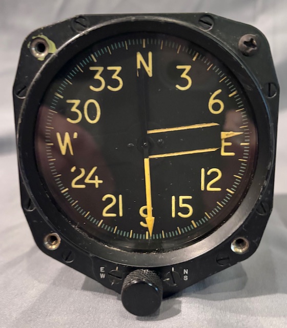 Original WWII US Navy Mark 10X Aircraft Compass – BuAero – Kollsman – Kingfisher